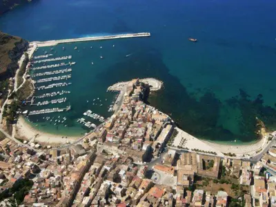 an aerial view of a city next to the water at Casa Vacanza Terrazza sul Mare in Castellammare del Golfo