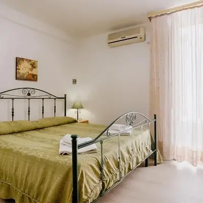 GuestHost - Castellammare Stella Apartments