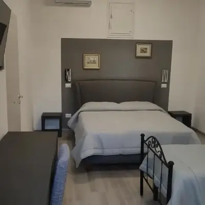 La Rondine Bed