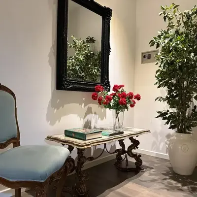 Victoria's Apartment