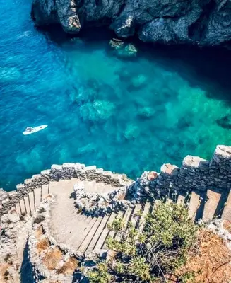 an aerial view of a body of water at Appartamento Matteo in Trappeto