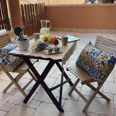 Casa iusu - Home with patio near the sea and Palermo
