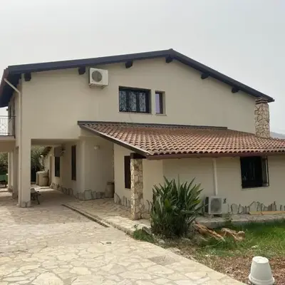 La villa di Turi