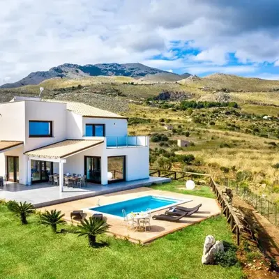 Villa Rocchi Livreri by Interhome