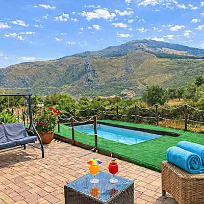 Villasara Scopello relax con 4 camere piscina&SPA