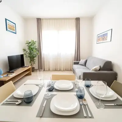 Central Station Apartment 24