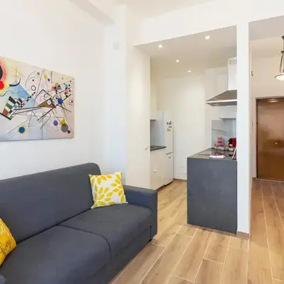Anna's Central Apartment