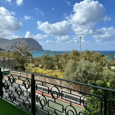 Addaura Luxury Apartment