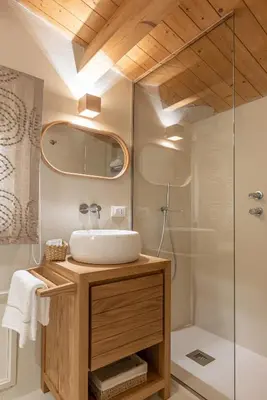 a bathroom with a sink and a shower at La casa nel baglio in Palermo
