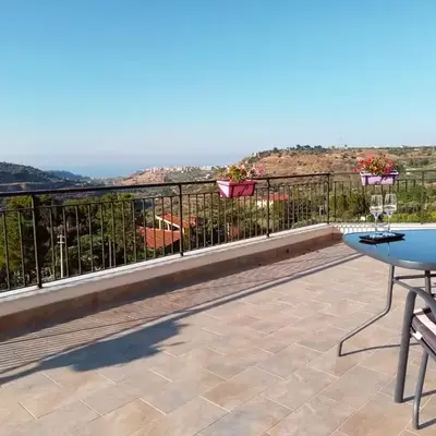 Holiday home 8 guests Granatelli