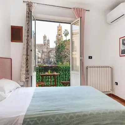 Cathedral View Apartment 2 Stanze Matrimoniali con Balcone in Centro