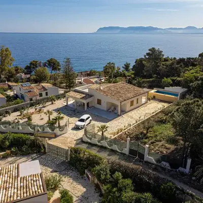 Villa Four by Sicily Travelling Villas