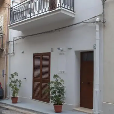 Bom Bom Apartments