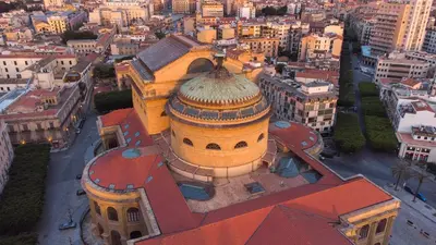 an overhead view of a building with a dome at Expa in Palermo