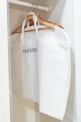 a white bag with the word walmart written on it at Loft35 - Loft con Vasca Idromassaggio nel Cuore di Palermo 