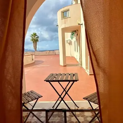 Emma's Beach Apartment