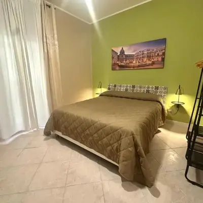 Victoria Apartment