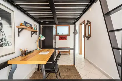 an office with a desk in a room at A casa di GIO&GRACE in Palermo