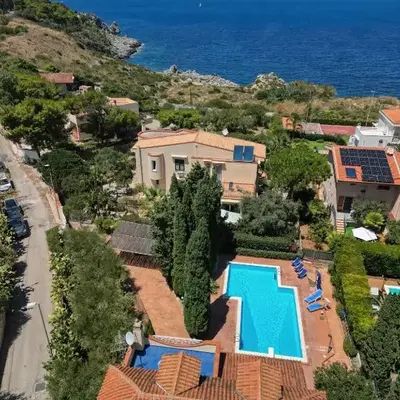VFH Villa Cala del Cuore con piscina