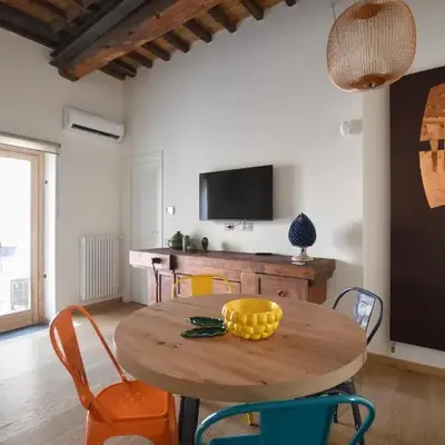 iFlat Casa di Design nella piazzetta