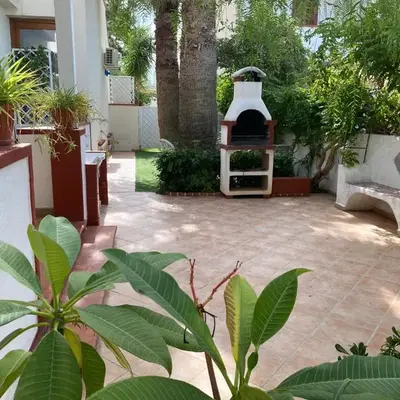 Villa Glicine a pochi passi dal mare e dal centro