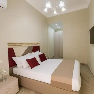 Isti e Binisti Flat