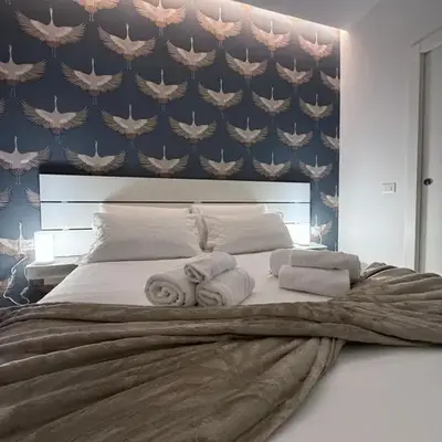 CR Home