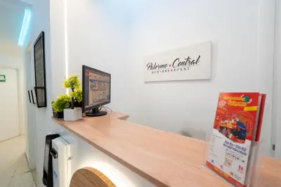 a room with a desk with a computer on it at Palermo Central BB in Palermo