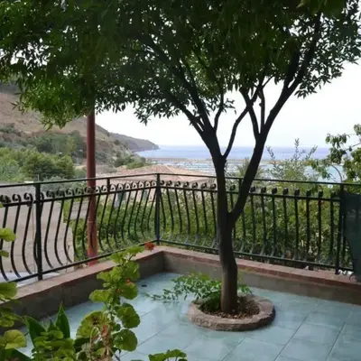 Apartment Wohnung mit Wasserblick by Interhome