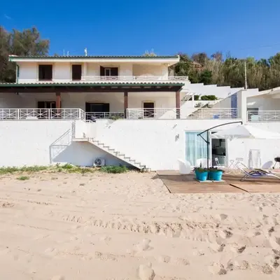 Apartment Villa am Meer Trappeto by Interhome
