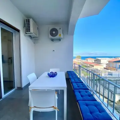 Apartment Casa La Mamà- Strand 150 m entfernt by Interhome