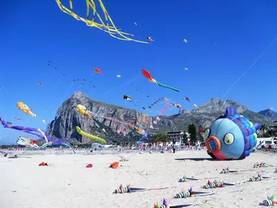 a bunch of kites being flown on a beach at Apartment Casa Sterlizia bei Holiday World by Interhome in San Vito lo Capo
