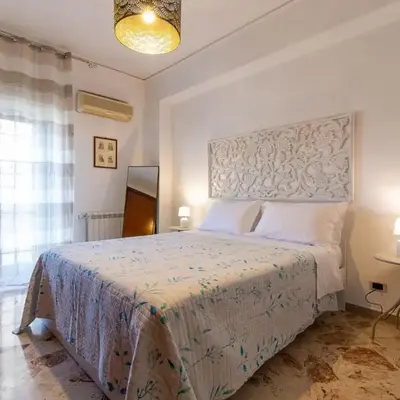 GuestHost - Lovely Flat near Palazzo dei Normanni