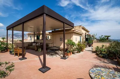 a pavilion on the roof of a house at Panoramica Blu in Palermo