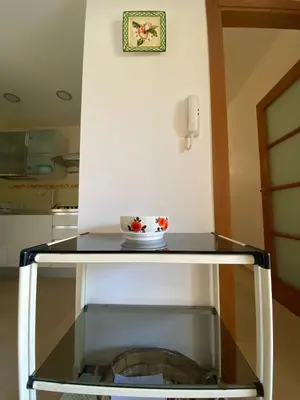 a fish tank with a bowl on top of it at Appartamento casa mare in Alcamo Marina
