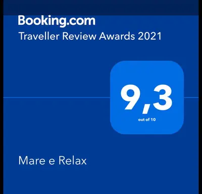 a screenshot of a cell phone with a travel review email at Mare e Relax in Castellammare del Golfo