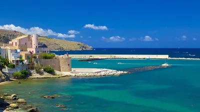 a small island in the middle of the water at CASE VACANZE NONNA NICK in Castellammare del Golfo