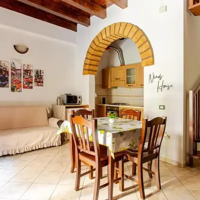 Nino's house