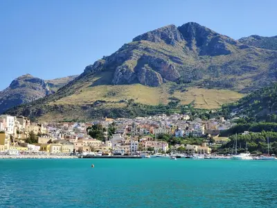 a town on the shore of a large body of water at Palazzo del Golfo in Castellammare del Golfo
