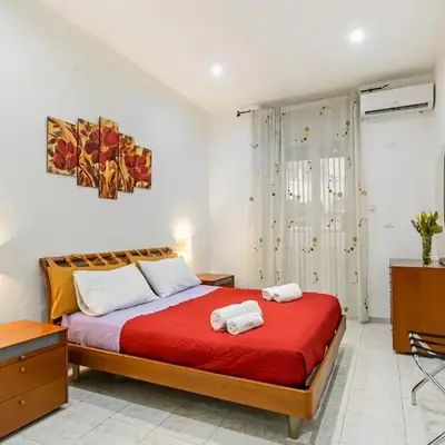 GuestHost - Corso dei Mille Railway Apartment