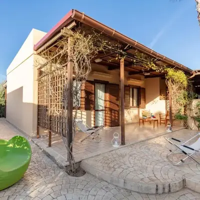 VILLA GIAGGIA - VICINO IL MARE