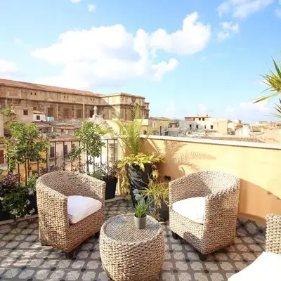 Pànto - Rooftop boutique rooms
