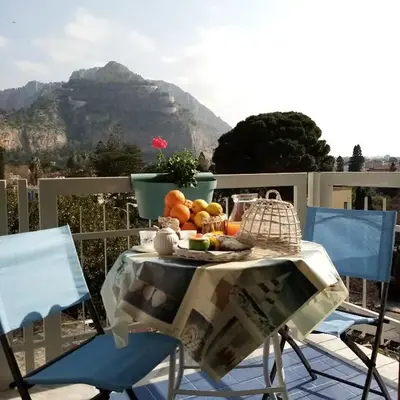 Casa Rosamarina