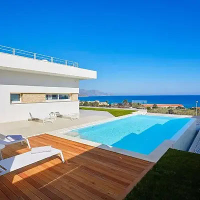 VILLA DARDA con piscina e 3 camere da letto