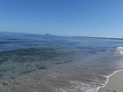 a view of the ocean from the beach at VILLA CHIARA 200 MT DA MARE SPIAGGIA LIBERA SABBIA in Capaci