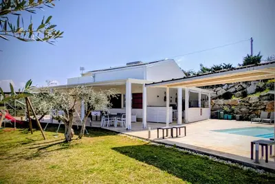 a bathroom with a sink and a shower at CI VULIA B&B - Sicilia, con colazione, piscina, barbecue, parcheggio, free wifi, sea pool and bbq in Alcamo Marina
