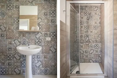 a bathroom with a sink and a shower at Grande Villa privata con piscina a Scopello in Castellammare del Golfo