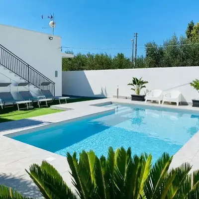 Katy's Holiday House