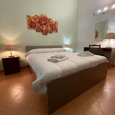 Hola Cathedral House Cadorna