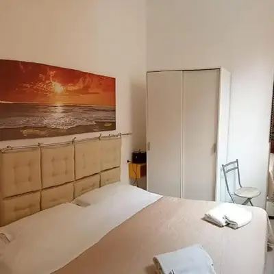 Roberto Guest House